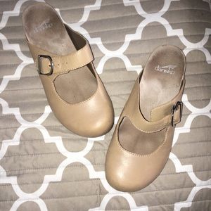 dansko martina sand